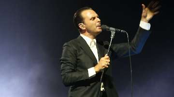 hurts (03)