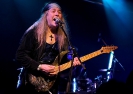 u015